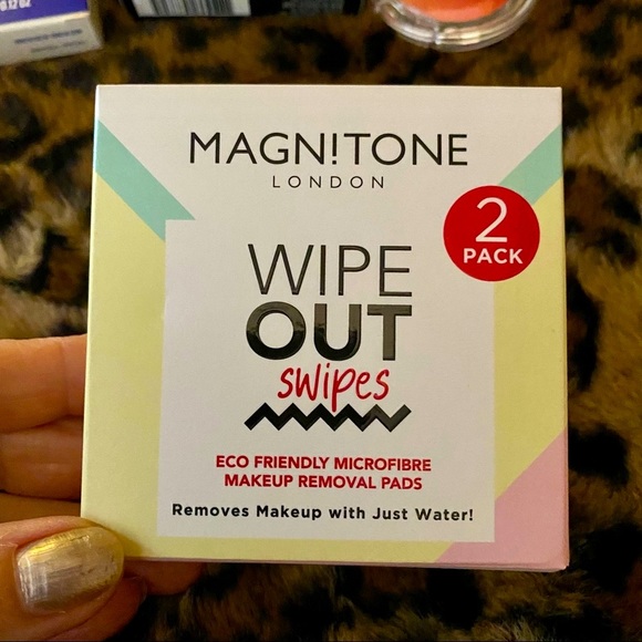Ipsy five (5) piece beauty bundle - Picture 8 of 11